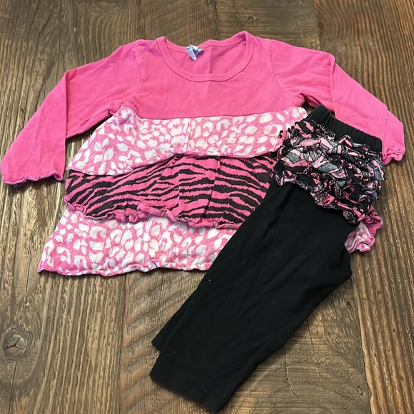 Kota Couture 6-12 Month Ruffle Set - Picture 4 of 5